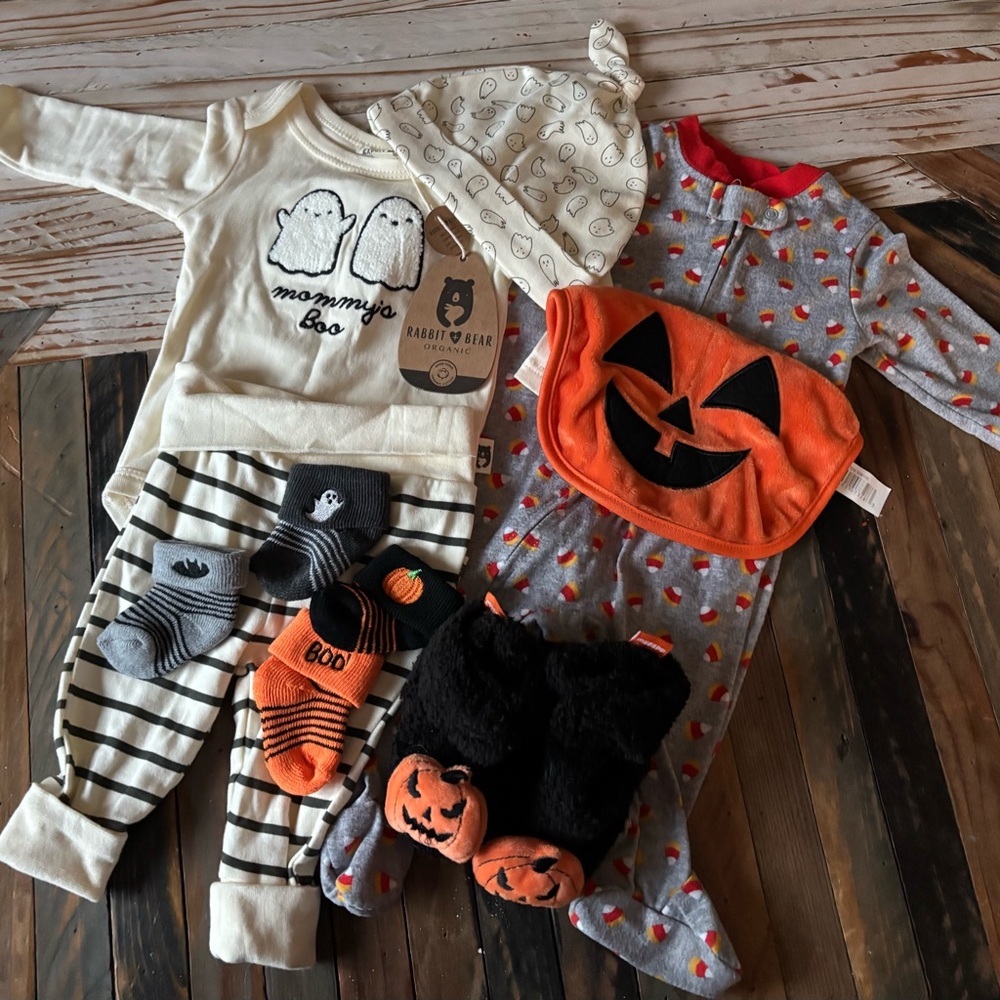🔹Halloween Baby Costume & PJ Bundle
